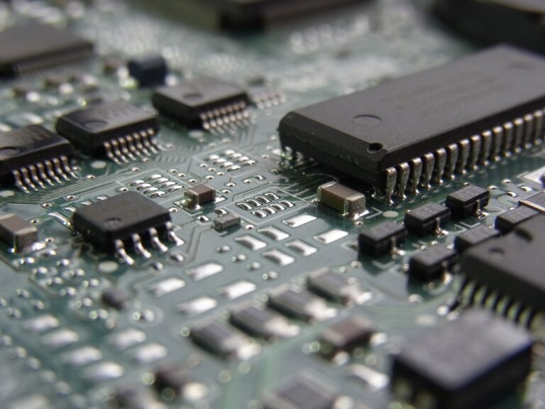 Smarter Tech: AI Trends and Innovations to Watch Smarter Tech: AI Trends and Innovations to Watch